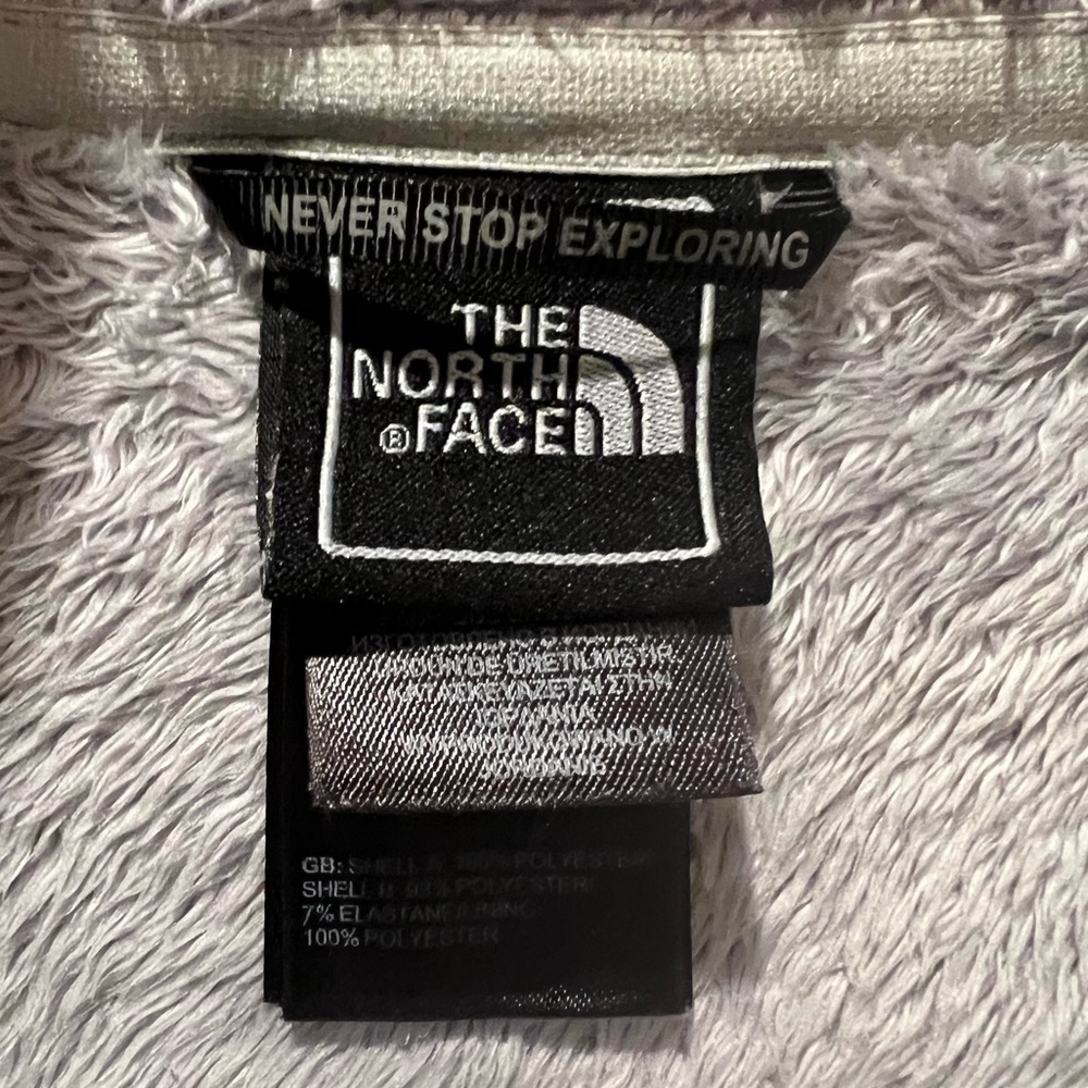 The North Face Osito Women’s Fleece Jacket Breast Cancer Awareness Size S/P - Picture 8 of 9